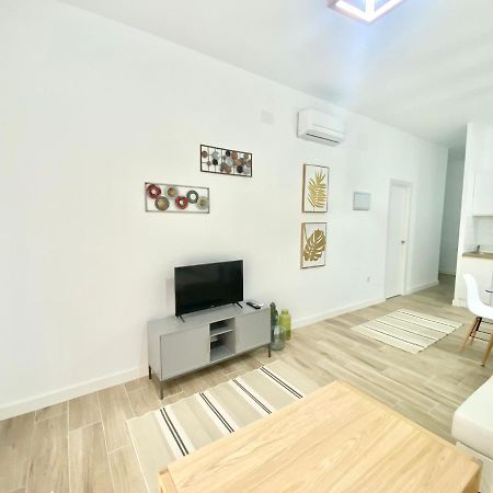 Puente Praga Aparment Apartman Madrid Kültér fotó
