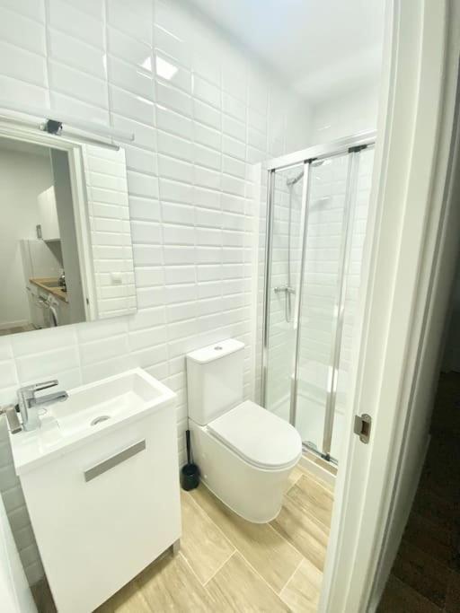 Puente Praga Aparment Apartman Madrid Kültér fotó