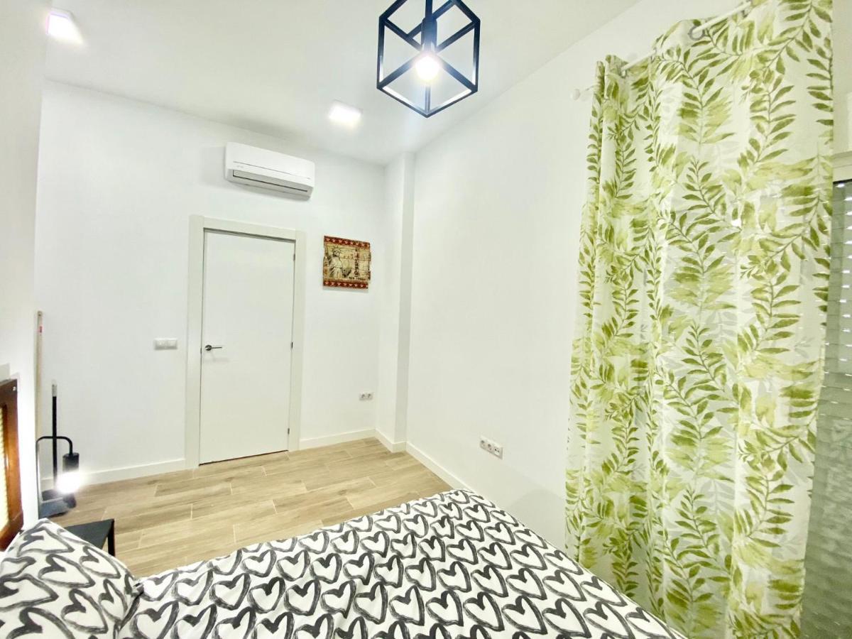 Puente Praga Aparment Apartman Madrid Kültér fotó